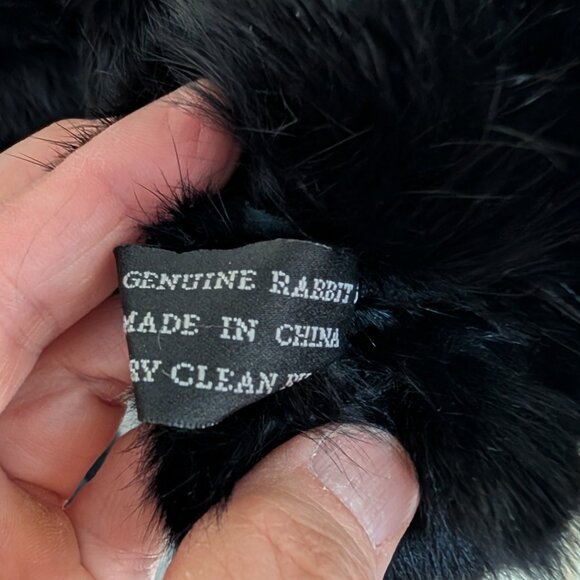 Vintage Kenneth Cole Black Pom Pom 100% Rabbit Fur Scarf - Picture 4 of 5